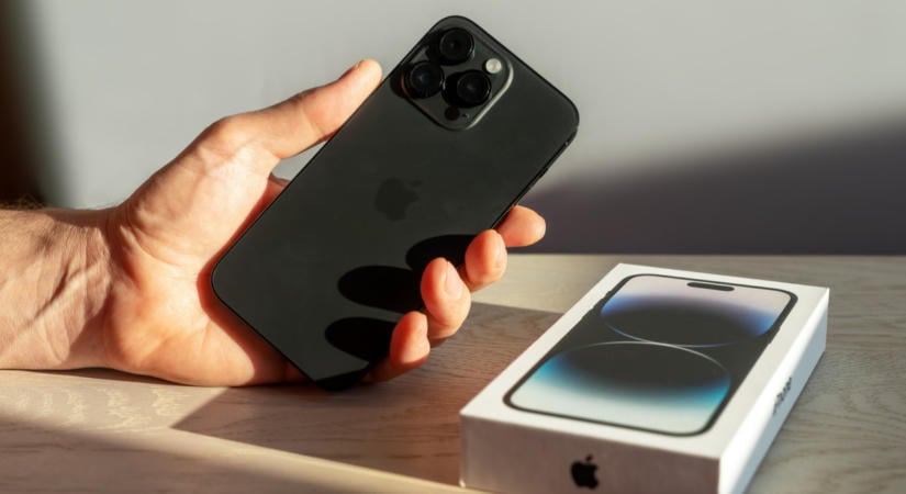 Neked is iPhone-od van? Globális kémprogramot talált az Apple, lenyúlhatják a pénzed, ha nem lépsz