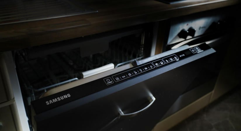 A Samsung intelligens hűtői leálltak egy hibás frissítés miatt