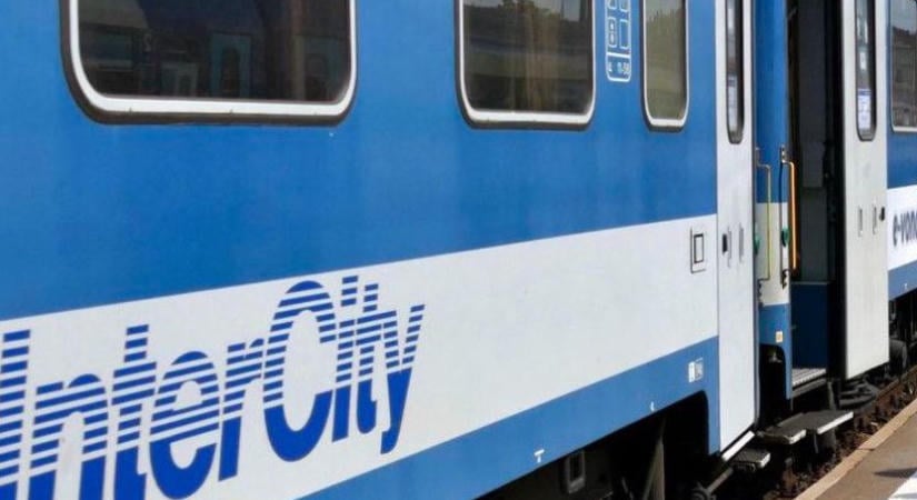 Lerobbant az Intercity; borul a rend a miskolci vonalon
