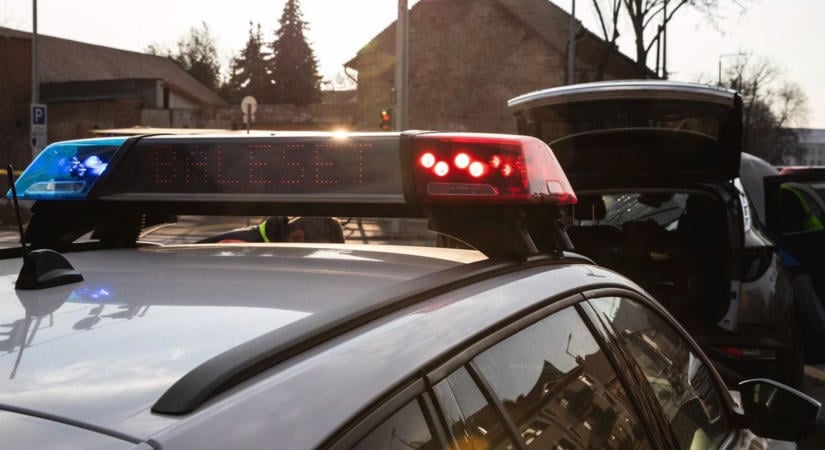 Holttest a csatornában, himlő a kémcsőben, szemét a zsákokban – ez történt szerdán a Jászkunságban