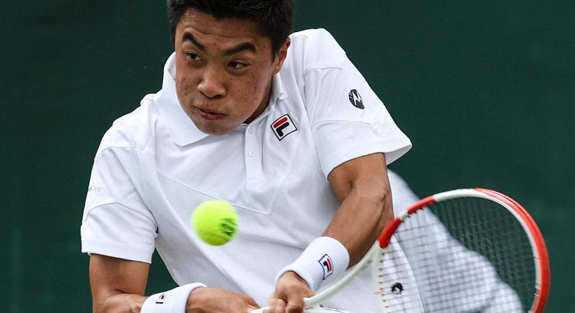 Wimbledon: Nadal simán nyert, de a végén felhúzta magát