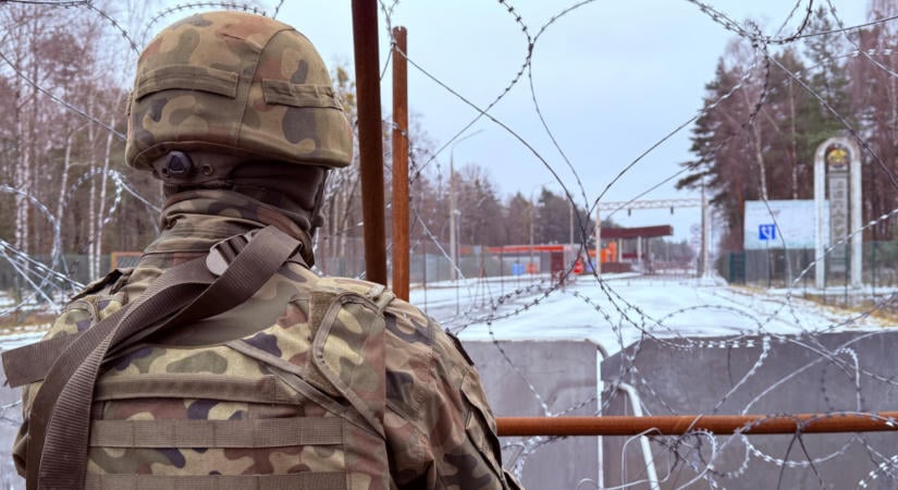 Orosz támadás miatt evakuált két határátkelőt a NATO egyik legerősebb országa