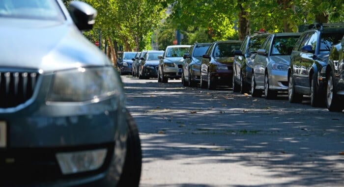 Téves hír jelent meg a villanyautók budapesti parkolásáról, ez az igazság
