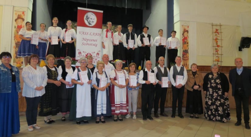 Aranyeső Gellénházán - népzenei találkozót és versenyt tartottak (galéria)