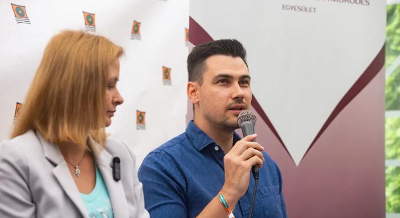 A volt megafonos Szűcs Gábor szerint a közösségi média szellemi és erkölcsi kútmérgezést követett el
