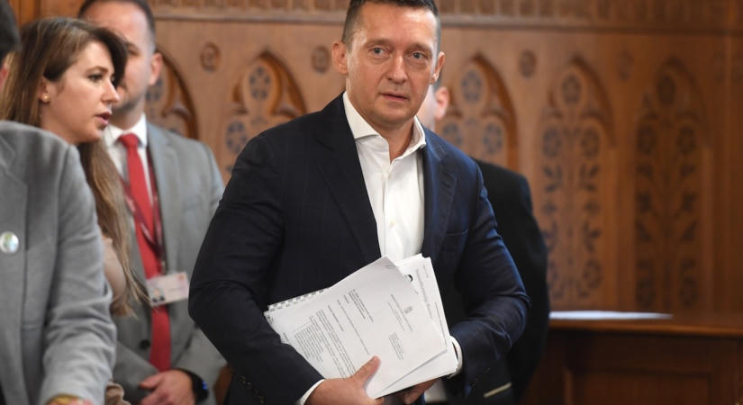 A szakértő sem érti, hogyan hozta össze Rogán Antal a találmányt: 2,1 milliárdos díjánál hűtlen kezelést is felvet