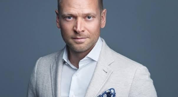 Veszteséges lett Tiborcz budai elitklubja, le is vitték az árakat