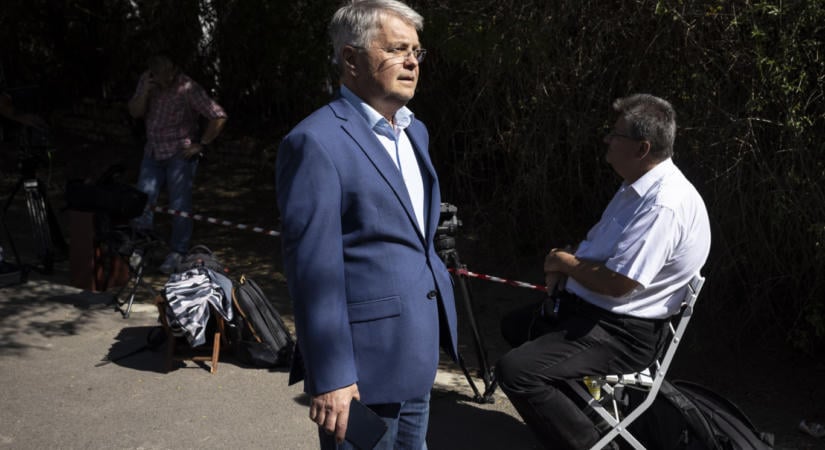Ómolnár Miklósra vallott a gyanúsítotti kihallgatásán a Ripost volt munkatársa Mártha Imre megfigyelési ügyében