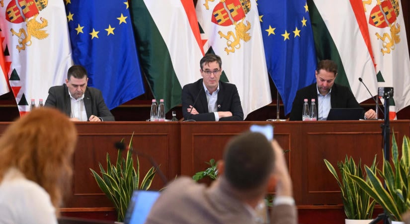 A napirend elfogadásának hiányában alig félórás volt a rendkívüli ülés