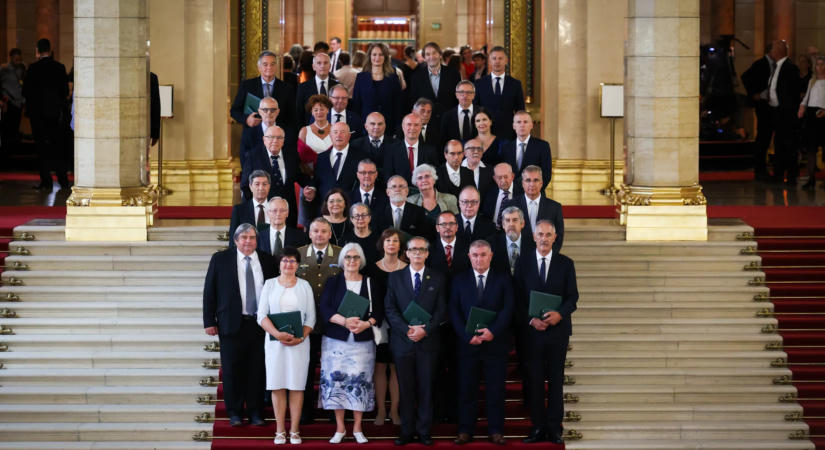 Állami kitüntetéseket adtak át augusztus 20-a alkalmából