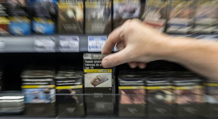 Drágulhat a cigaretta: novembertől komoly adóemelés jöhet