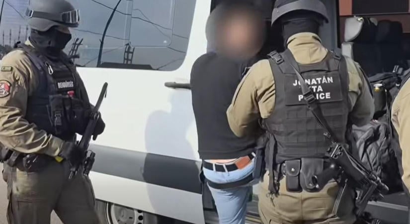 Többéves bujkálásnak vetettek véget a szabolcsi nyomozók – utólérte sötét múltja a szökésben lévő férfit (videóval)