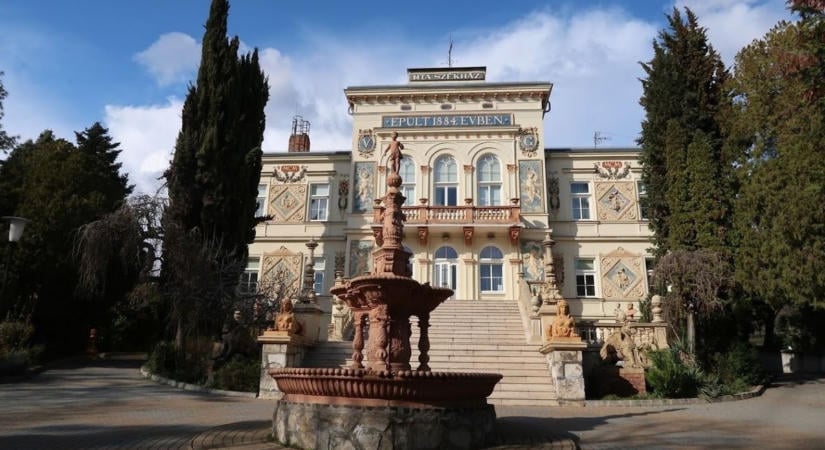 Ritka alkalom, ne maradj le róla! – Most feltárul egy pécsi kincs, a titokzatos villa