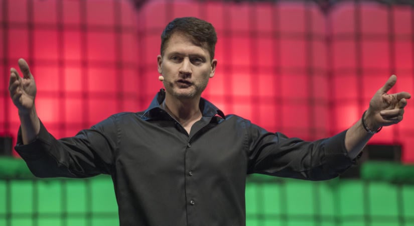 Örök életet akar kutyájának Bryan Johnson