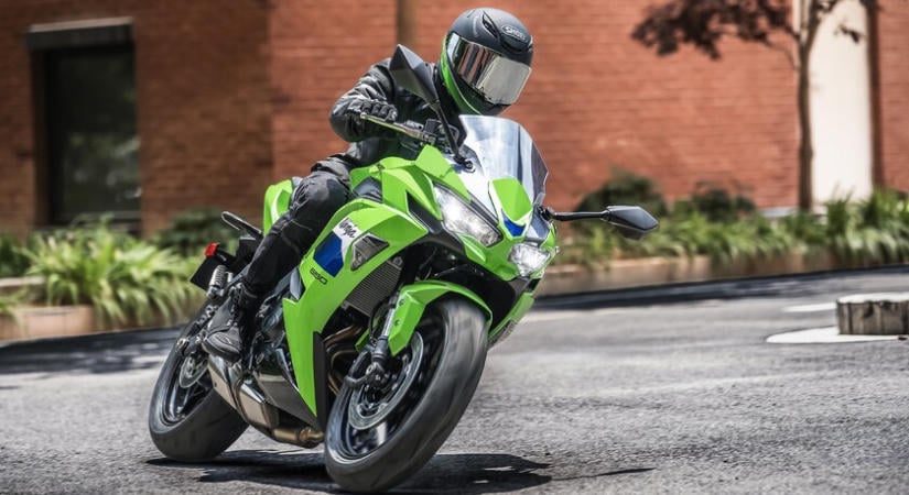 Megújult a Kawasaki Ninja 650 - Ugrásra kész nindzsák