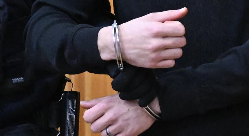 Brutálisan végezte ki a feleségét