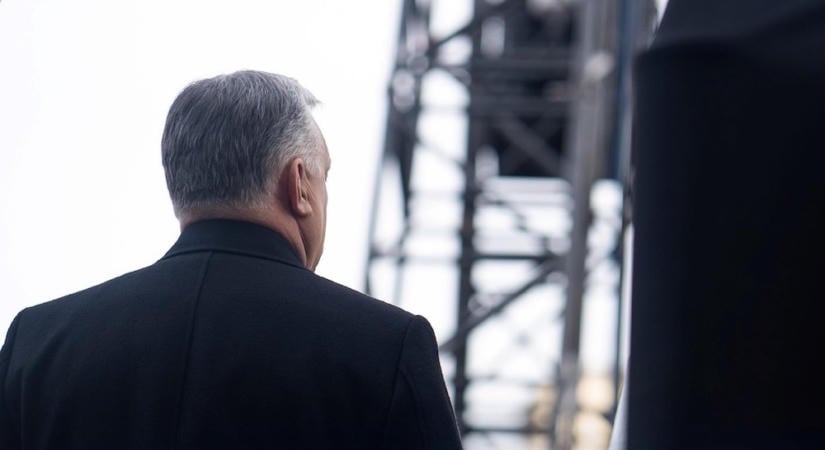 Havasi Bertalan előre sajnálja Magyar Péter ünnepi hallgatóságát, miközben azt elfelejti, hogy Orbán Viktor október 23-i beszédei ki sem látszottak az aktuálpolitikai utalásokból – az a fránya szelektív memória