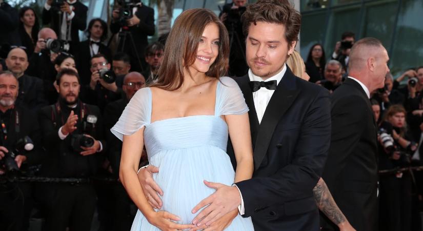 Kiderült Palvin Barbara babájának neme: Dylan Sprouse elszólta magát