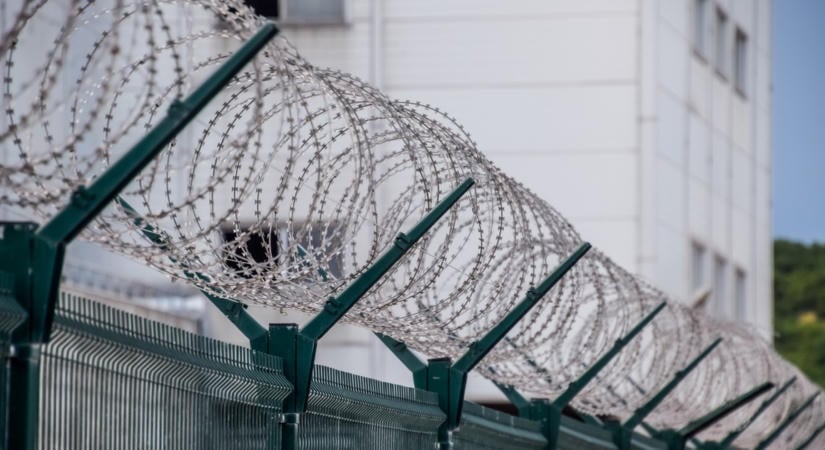 Lecsaptak a nyomozók a KDNP-s politikusra, 10 évet is kaphat