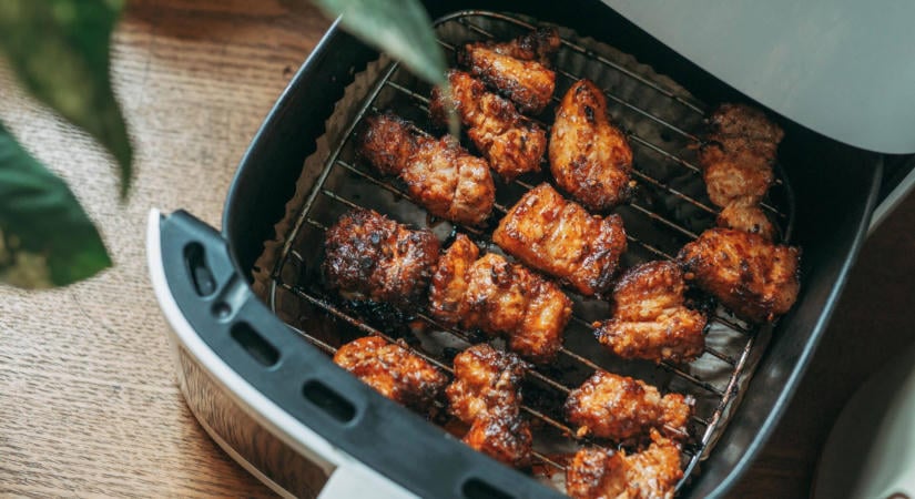 Tényleg olcsóbb az air fryer, mint a sütő? Mért adatokkal, forintra átszámolva