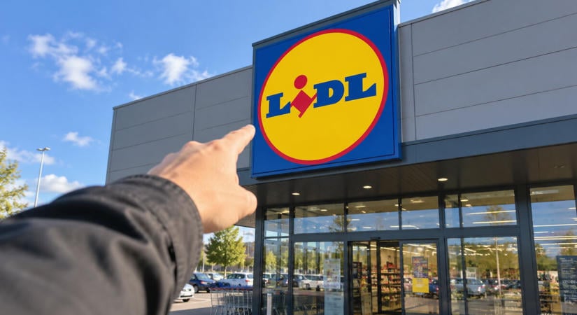 22 222 forint helyett csak 16 999 forint mától a ciklonporszívó a Lidlbe