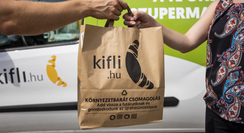 Meglépték a melegben: most ingyen kérheti házhoz a bevásárlást