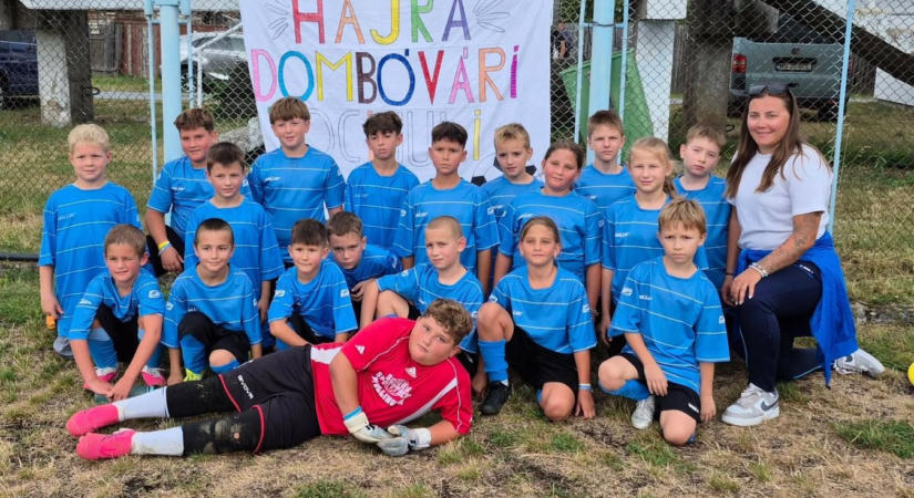Életre szóló élménnyel gazdagodtak a dombóvári kis focisták