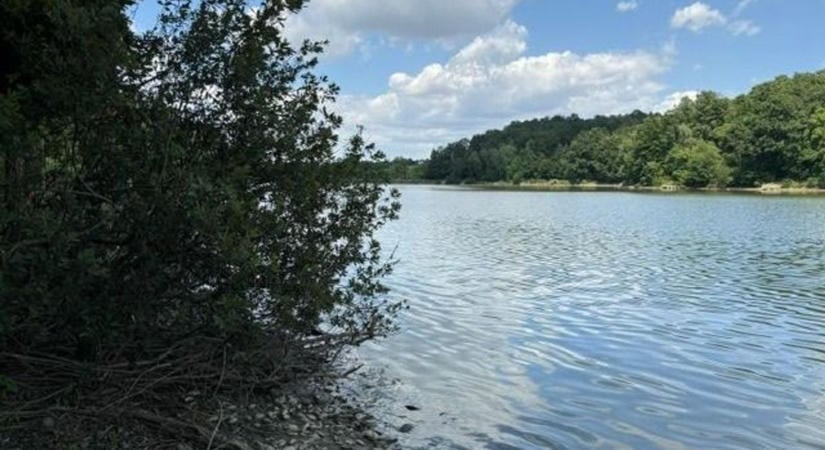 Közös túrával ünnepeltek a nagybajomi diákok