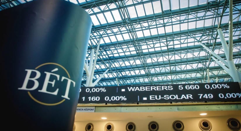 Az OTP és a Richter is padlózott a tőzsderajtnál, csak a Mol drágul – a forint árfolyama befagyott reggelre