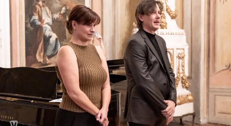 Négy kéz, egy zenei világ a Nádasdy-várban
