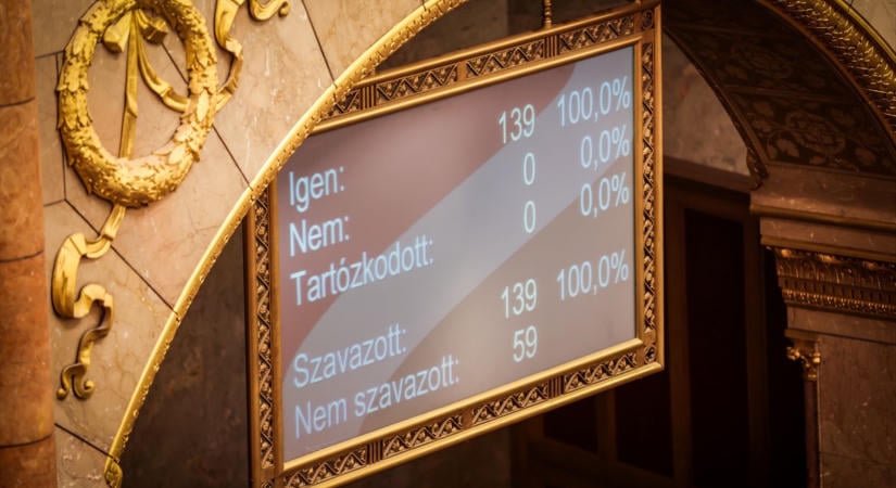 Máris megjelent a Magyar Közlönyben Magyar, Hankó és Seszták mentelmi jogának felfüggesztése