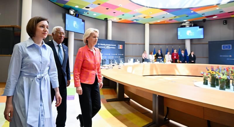 Kevesebb vétóval és erősebb jogállamisági ellenőrzéssel készül az EU a nagy bővítésre