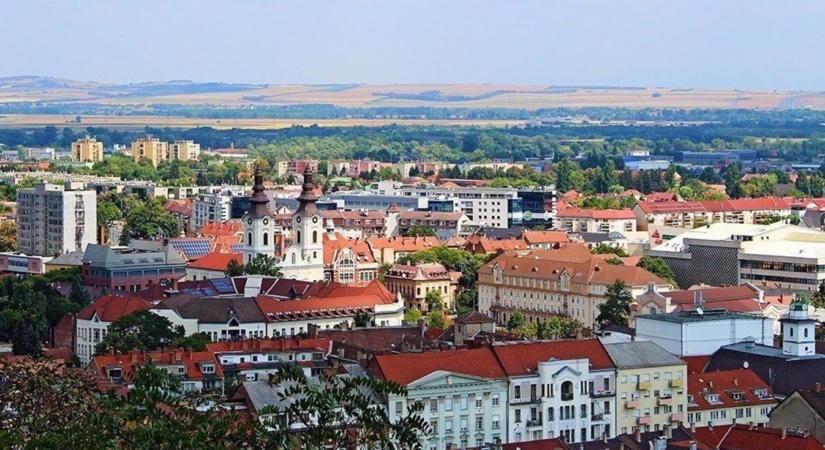 Jakuzzi, panoráma, magas élet: beleszédül a bankszámlád, olyan luxuslakásokat találtunk Miskolcon – fotókkal