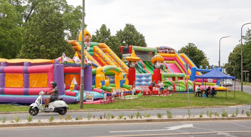Vidámpark, tűztáncosok, máglyák - Koncertekkel, finom borokkal várják a szórakozni vágyókat – Tűzijátékkal zárul a nap