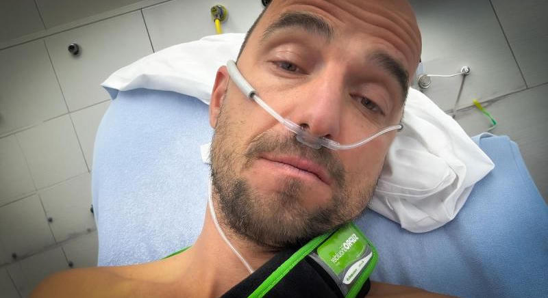Balesetet szenvedett Nino Schurter, helikopterrel mentették