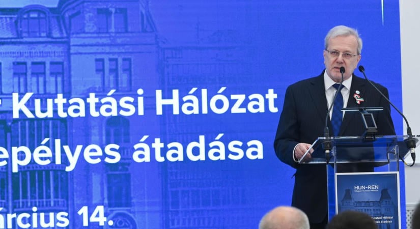 Több tízmilliós végkielégítést kérhetnek a HUN-REN vezetői, nem tudnak megállapodni a kormánnyal