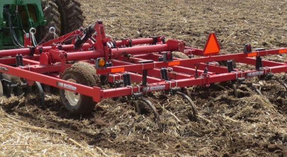 Brillion Soil Builder – klasszikus felépítés a talajkímélő műveléshez