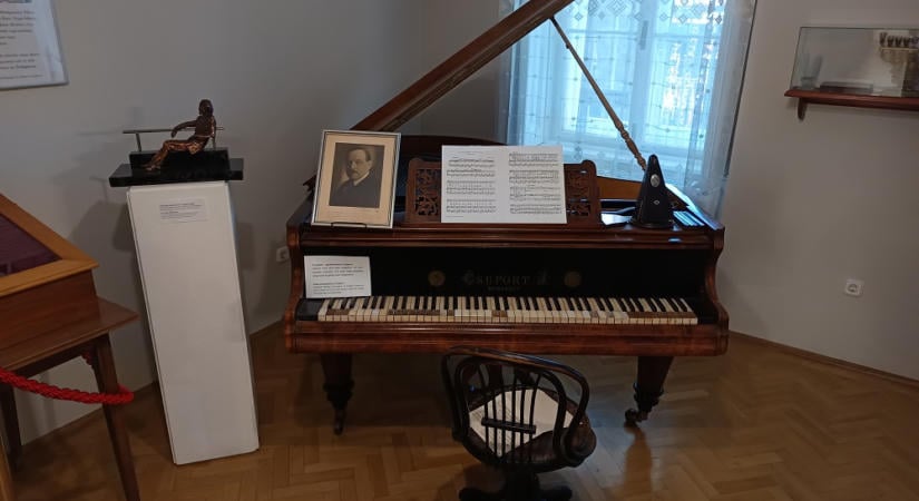 Kálmán Imre szülőházában (2)
