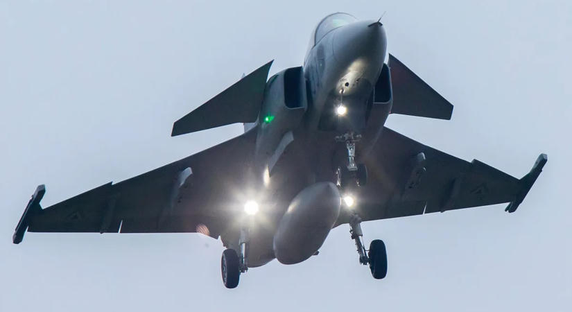 Megszólalt a szakértő a Gripenről, ezt kell tudni a Magyar Honvédség vadászgépéről
