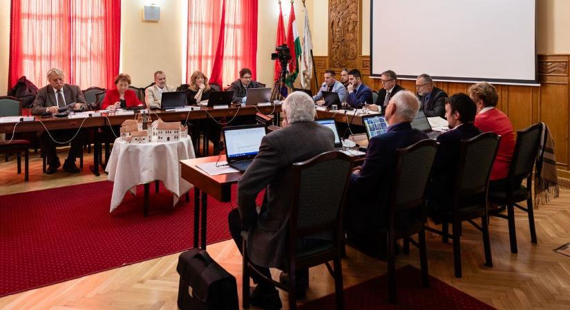 Egy magyar városban ingyenes lesz januártól a tömegközlekedés