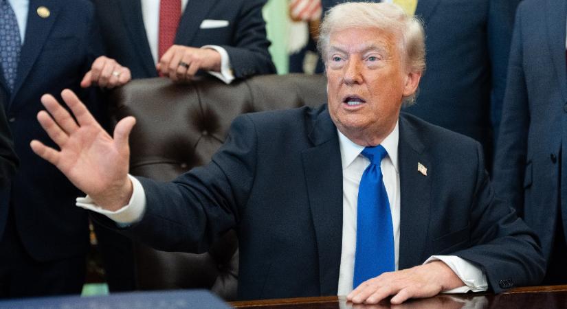 Felügyelete alá veszi a Hormuzi-szorost és pénzt fizettet a hajókkal Amerika