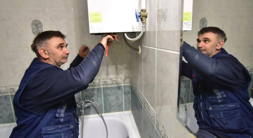 Nem ellenőriztetted a gázkészülékedet a fűtési szezonra? – Mutatjuk a sokkoló várakozási időt és az árakat!