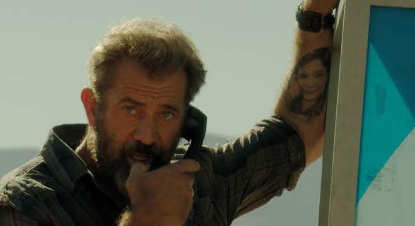 Mel Gibson ismét magyarázkodhat: jelnyelvi tolmácsot figurázott ki