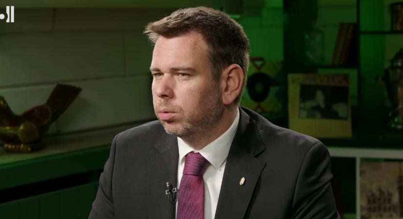 A fiatal Vitézy Dávidról készült videónál furcsábbat ma tuti nem látsz, meglepő videó kering az interneten