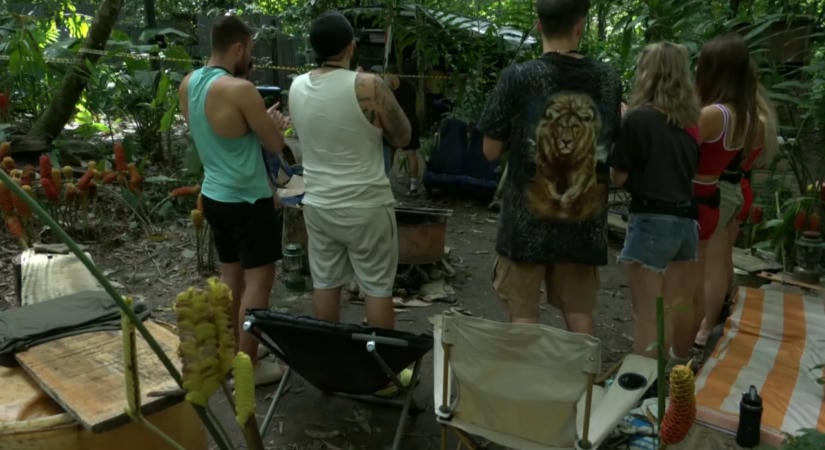 Ismét csökkent a tábor létszáma! Újabb celeb távozott a dzsungelből