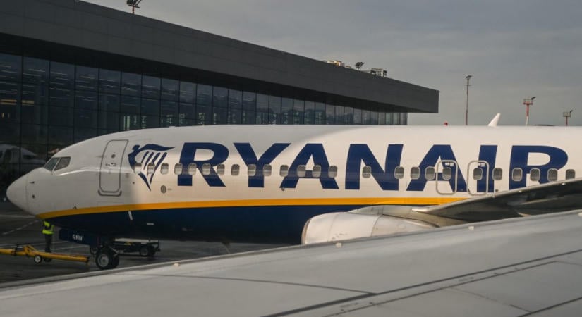 Felszólította a Ryanair a magyar kormányt, hogy csökkentsék a repülőtéri költségeket