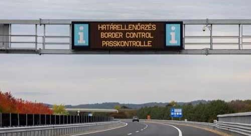 Ráállnak Szlovéniában a gyorshajtókra: 1200 eurót is fizethetnek a száguldozók!