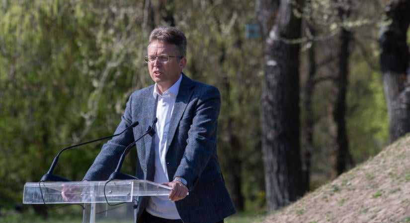 Kiengedték Hankó Balázs kabinetfőnökét
