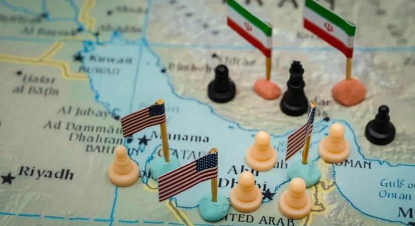Irán: A Hormuzi-szoros csak a feltételek teljesülése után nyílik meg