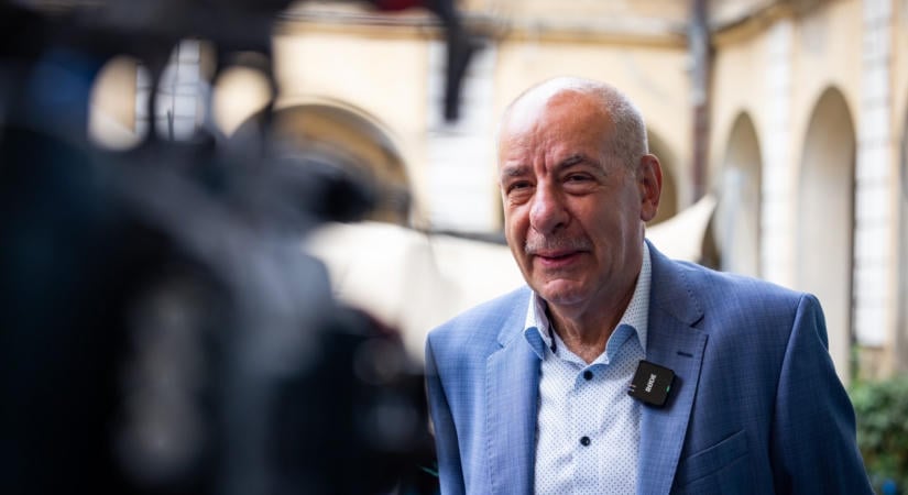 Több százmillió forint közpénzbe kerültek Sulyok külföldi útjai – egy látogatás különösen drágára sikerült